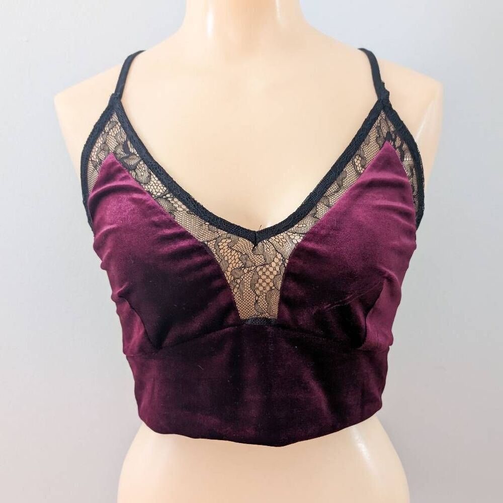 Charlotte Russe Velvet and Lace Cropped Cami Top - Picture 2 of 4
